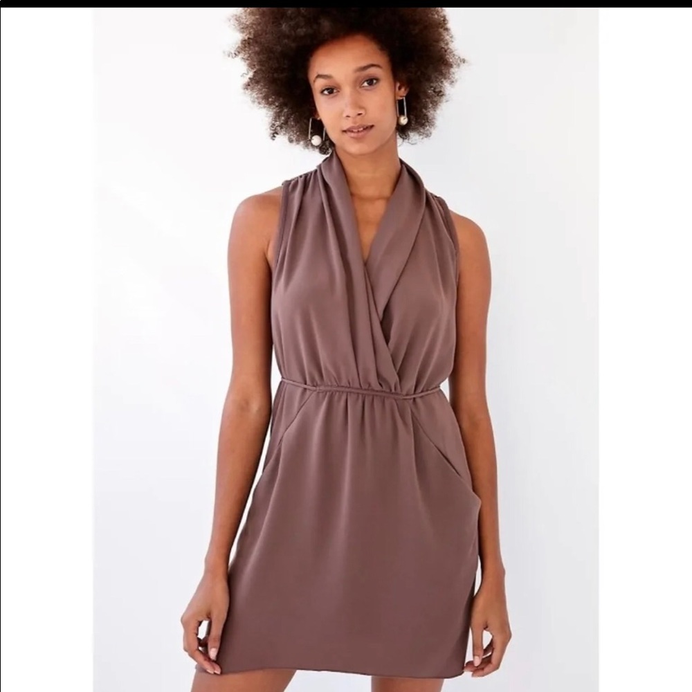 Aritzia Wilfred Sabine Mauve dress. Size small